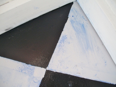 floor uneven paint lines