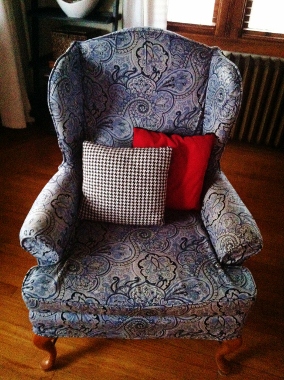 upholstered chair 2 (284x380).jpg